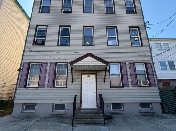 220 Trumbull St APT 2, Elizabethport, NJ 07206