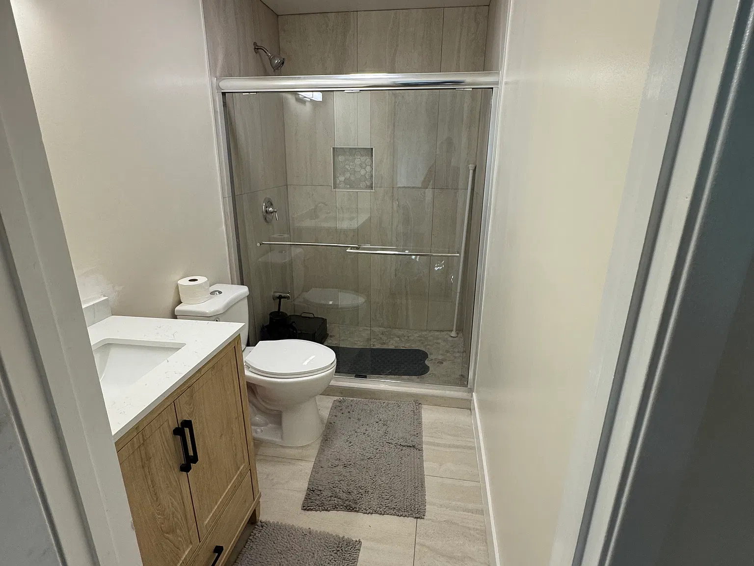 740 Benson Way — Photo 3