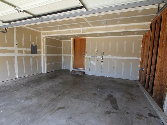 Double Car Garage