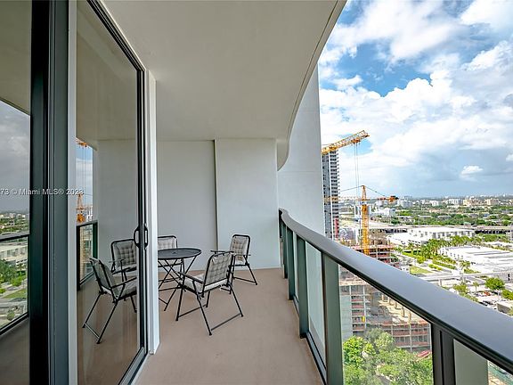 5th image of 1600 NE 1st Ave APT 2012