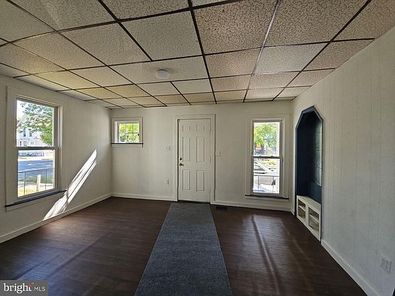 3rd image of 112 N 4th St #N