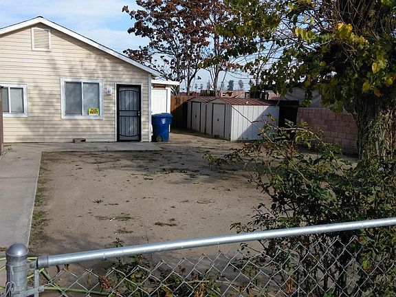 3rd image of 190 Hudson Dr
