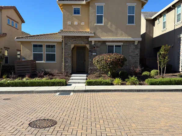 114 Huddlestone Cir, Roseville, CA 95661