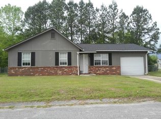 100 Milestone Ct, Jacksonville, NC 28546