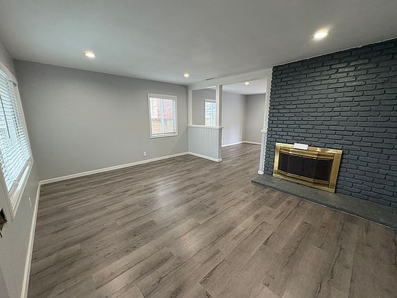 2nd image of 13808 S Catalina Ave #1