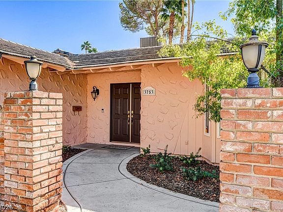 5th image of 3753 Meadowcrest Dr