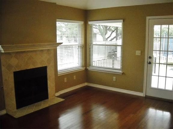 4th image of 8408 Cornerwood Dr