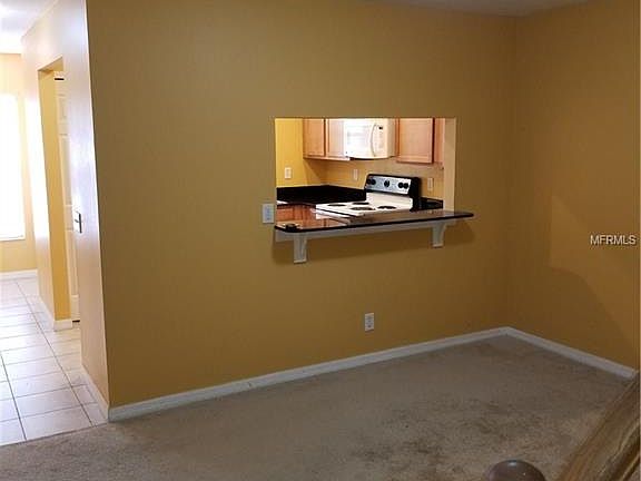 4th image of 9410 Cooperville Ct