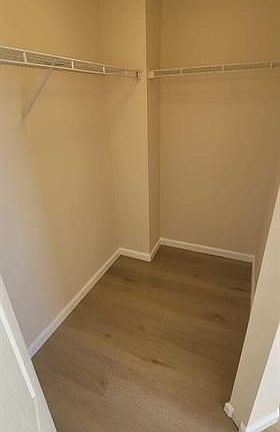 5th image of 8308 Myrtlewood Cir W