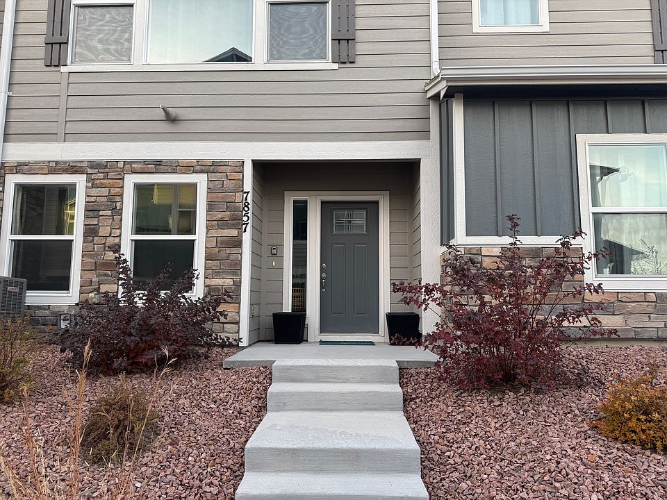 Front door entrance to bonus room/office workout room