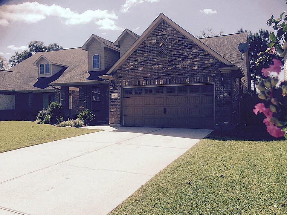 1st image of 7015 Durango Creek Dr