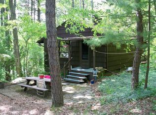 6121 Revere Rd SW, Bowerston, OH 44695