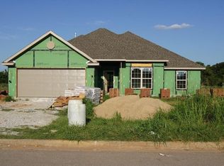 2303 SW Elington St, Bentonville, AR 72712