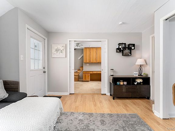 3rd image of 19 Belmont Road