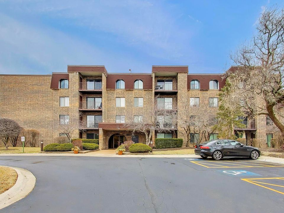 1st image of 2100 Valencia Dr APT 203B