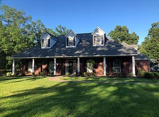 1310 Shadow Ln, Ashdown, AR 71822