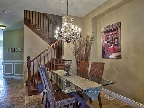 2422 Shadow Ct — Photo 3