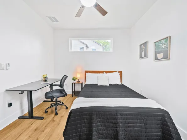 (undisclosed Address), Austin, TX 78752