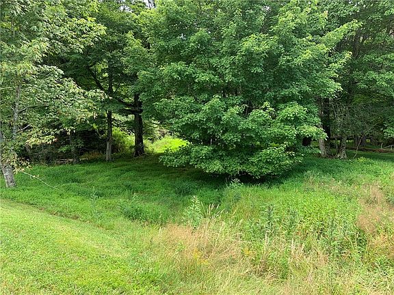 2nd image of Lot 32 Waterstone Drive