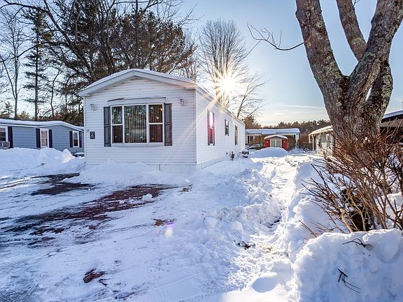 3rd image of 250 Mansfield Ave #11