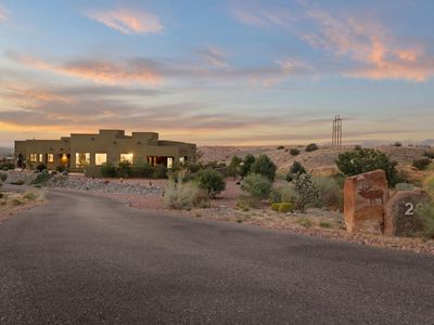 26 Petroglyph Trl, Placitas, NM, 87043