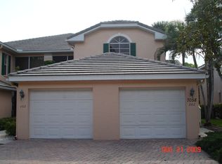 7058 Barrington Cir APT 202, Naples, FL 34108