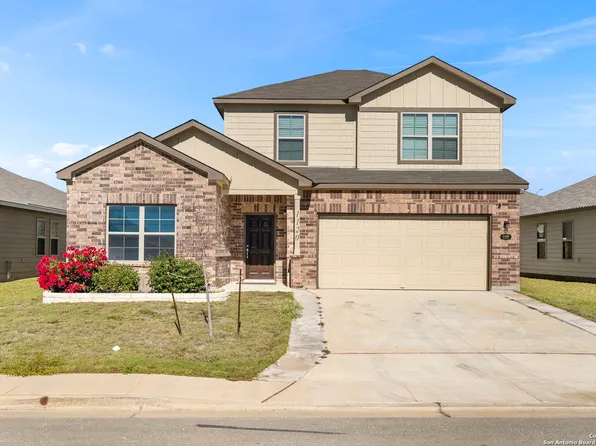 1120 AMBER LK, Seguin, TX 78155