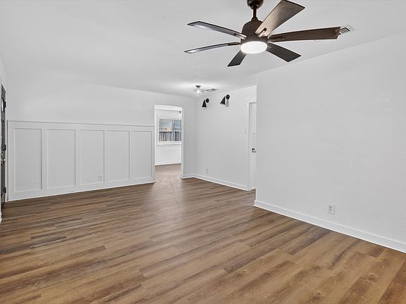 4th image of 3111 Andrea Dr