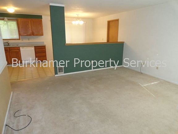 4th image of 106 Cedarwood Dr