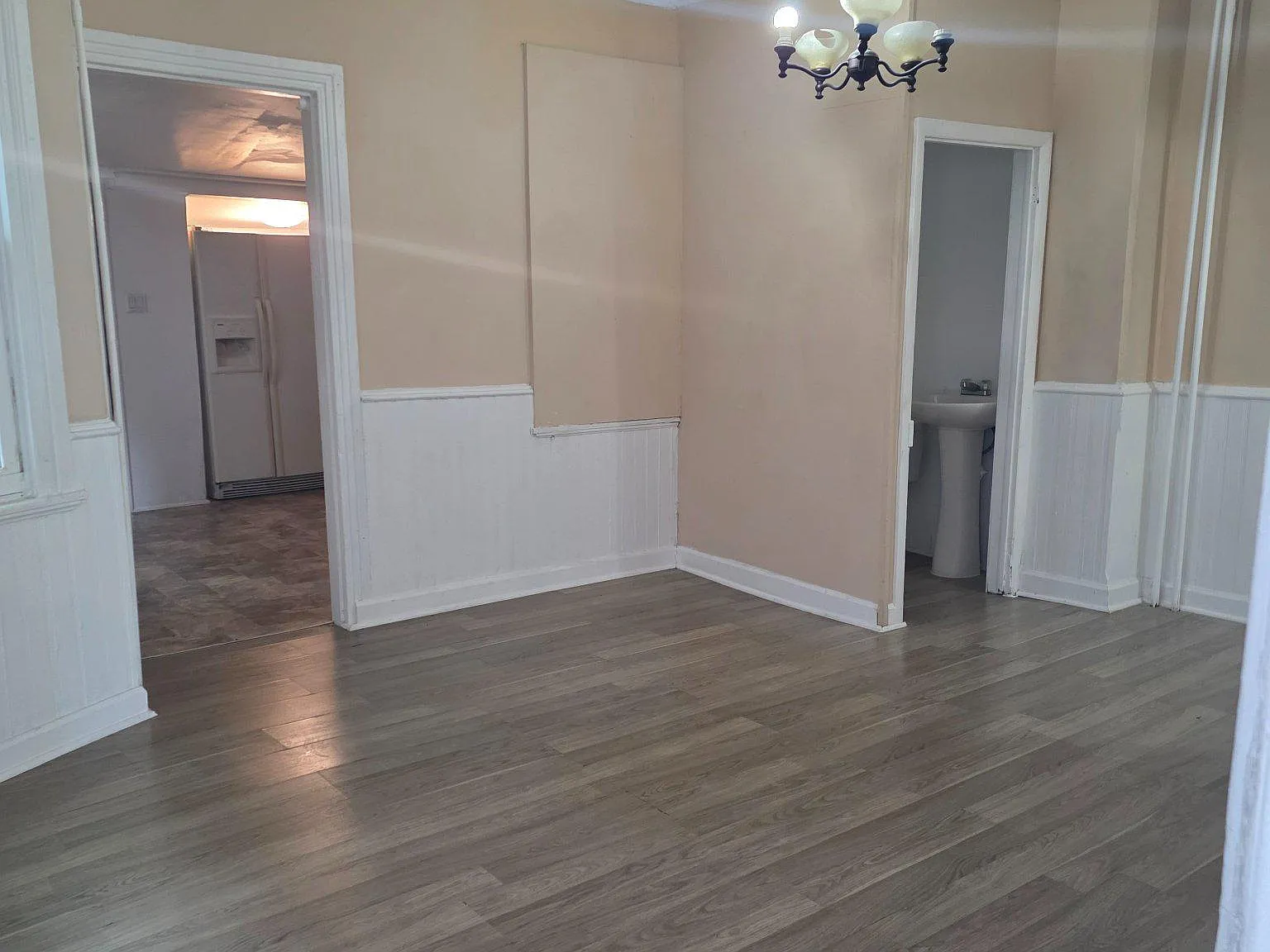4 bed, 1.5 bath, 1423 sqft, $1,850 — Photo 4