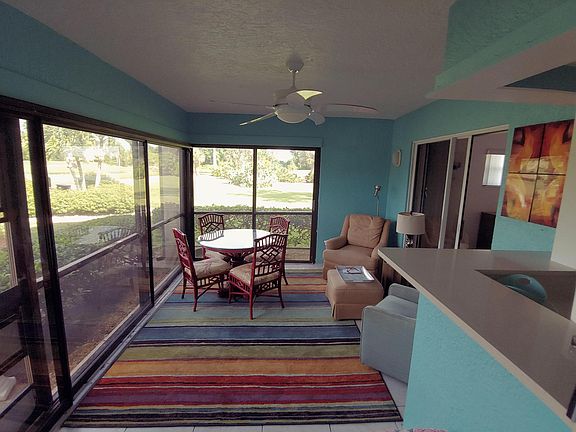 5th image of 5865 Trailwinds Dr APT 616
