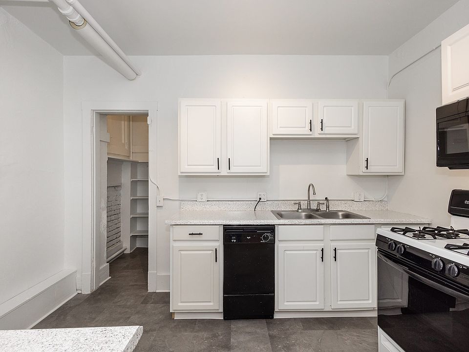 1st image of 1410 N Marion St APT 13