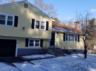 15 Mohawk St, Sharon, MA 02067