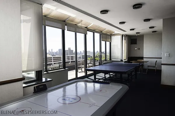 Rented by Nest Seekers International | media 37