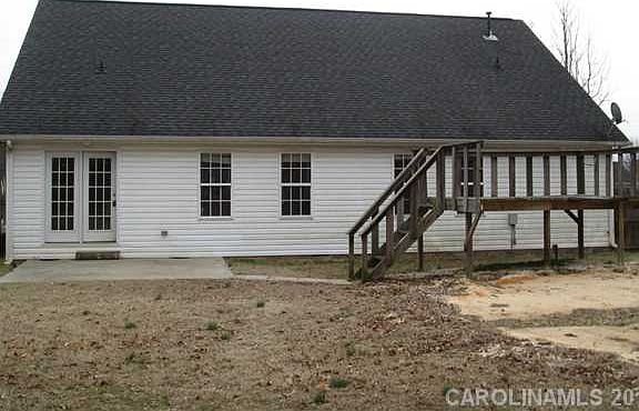 2nd image of 209 Hutchins Way