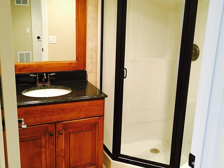 400 Elk Valley Dr #1 — Photo 2