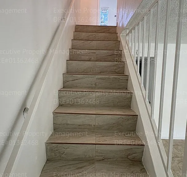 2909 S Chester Ave #16 — Photo 18