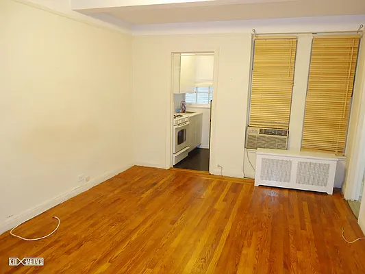 Rented by Citi Habitats | media 15