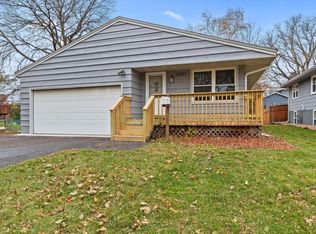 2337 Burke Ave E, North Saint Paul, MN 55109