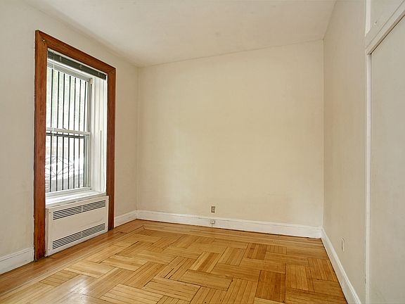 4th image of 1326 Madison Ave APT 4