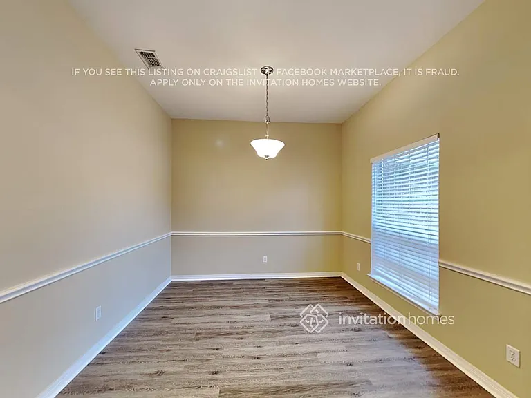 110 Clyde Dr — Photo 6