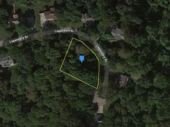 2195 Legendary Dr, Martinsville, IN 46151