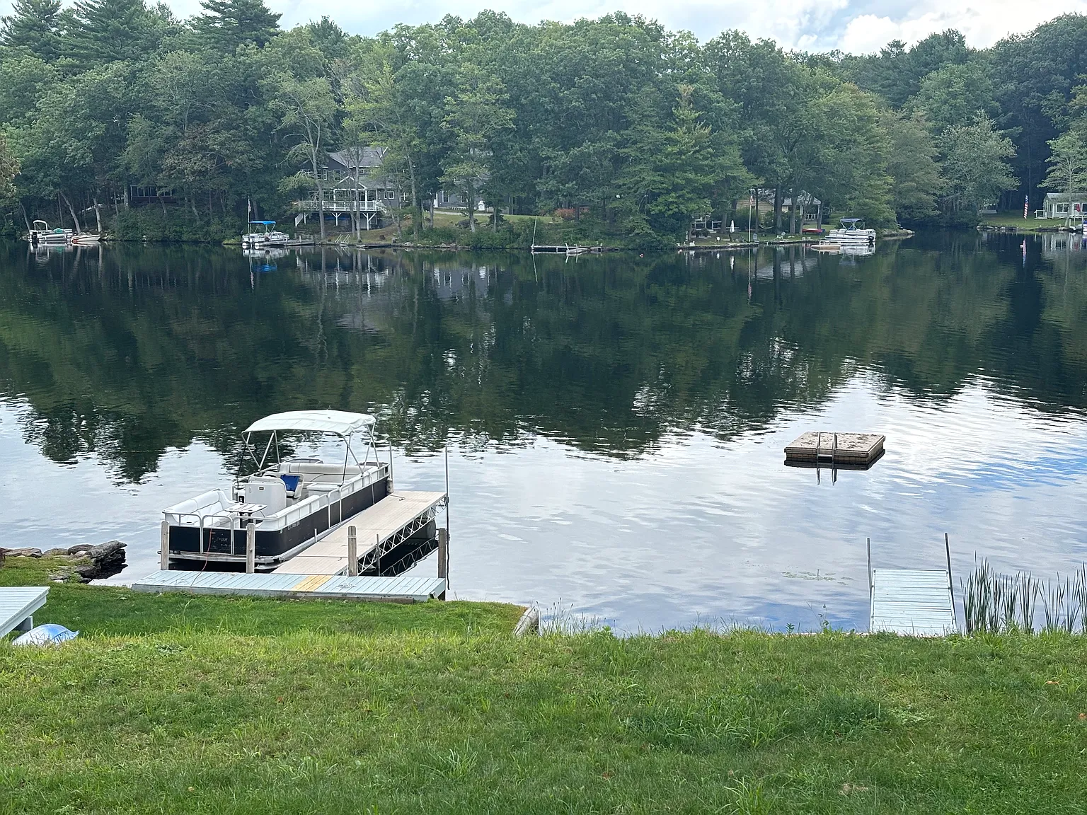 1 bed, 1600 sqft, $2,200 — Photo 3