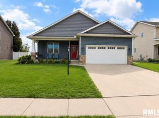 1400 W River Birch Dr, Chillicothe, IL 61523