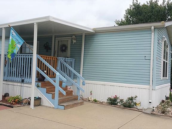 Exterior Image-5-Redman 132 Boardwalk