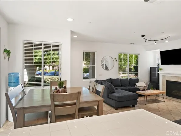 9763 Edenbrook Dr, Riverside, CA 92503