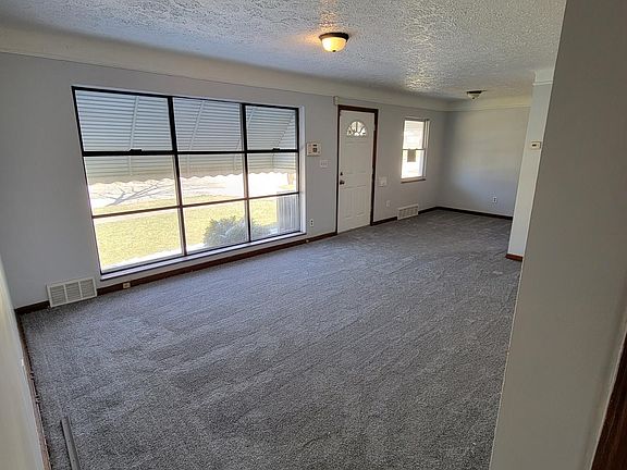 2nd image of 17014 Holly Hill Dr