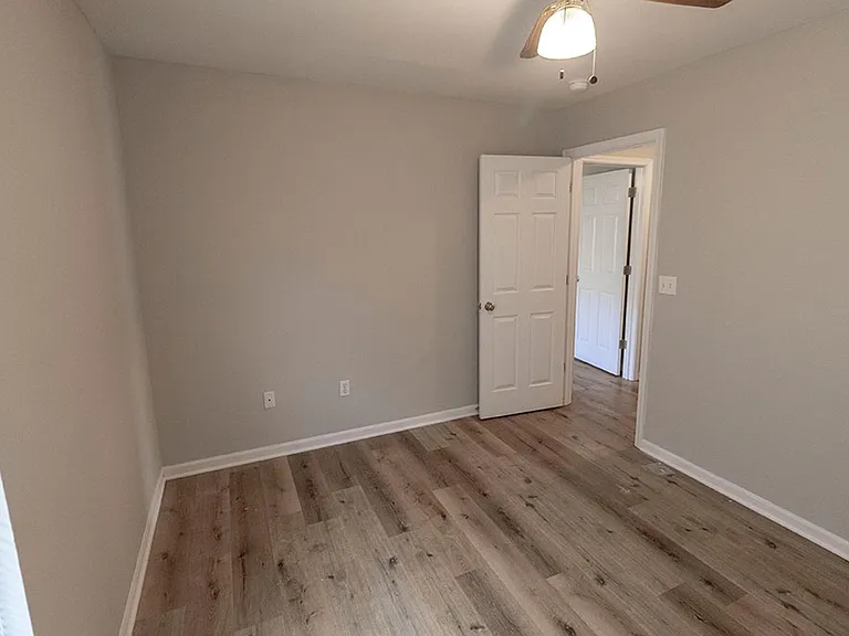 1412 N Frideriki Dr — Photo 15