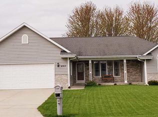 4211 Braxton Dr, Janesville, WI 53546