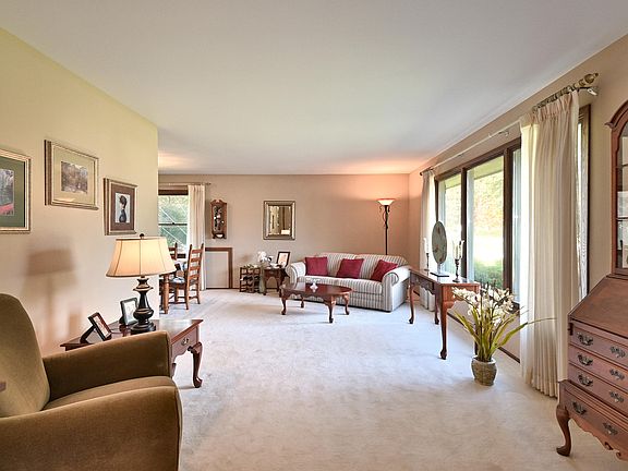 5th image of 4731 W Donges Ln